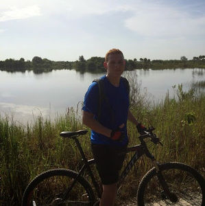 Meet your Posher, Carlos